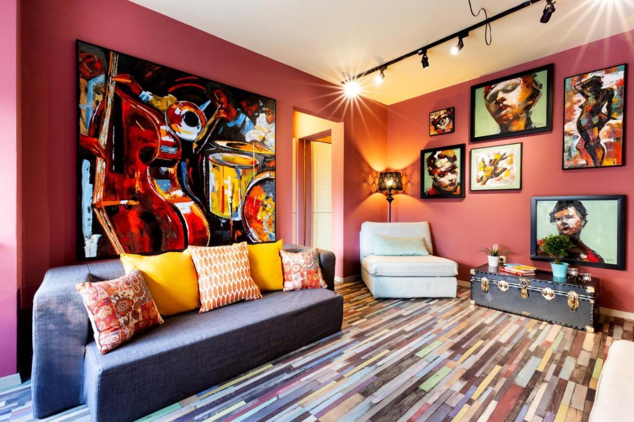 Captivating Old Town Apartment Bukarest Exteriör bild